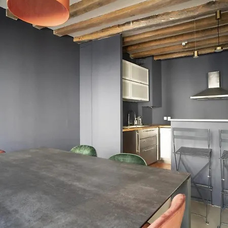 Charming 60m Ideal For Couple In Daire Paris
